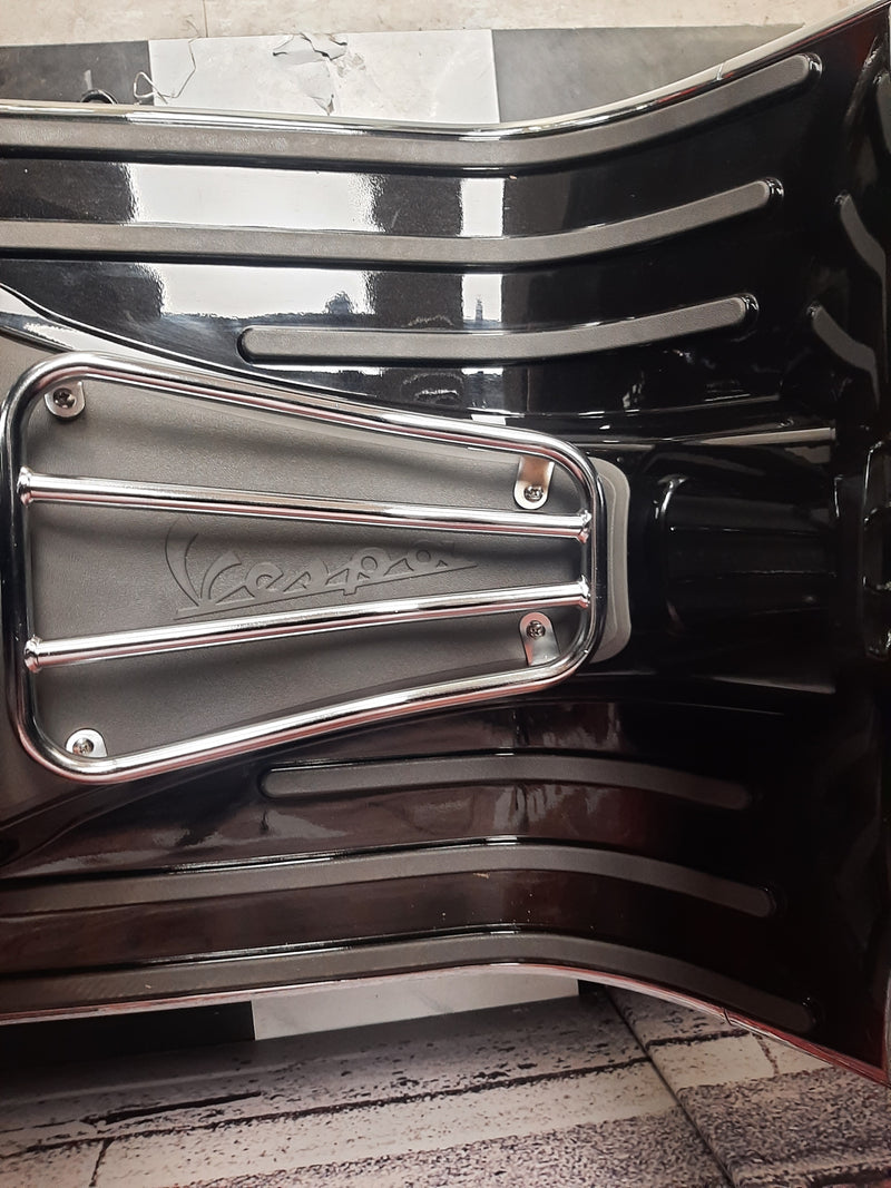 Vespa GTS 300 2024 Black