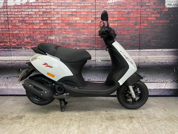 Piaggio Zip 50